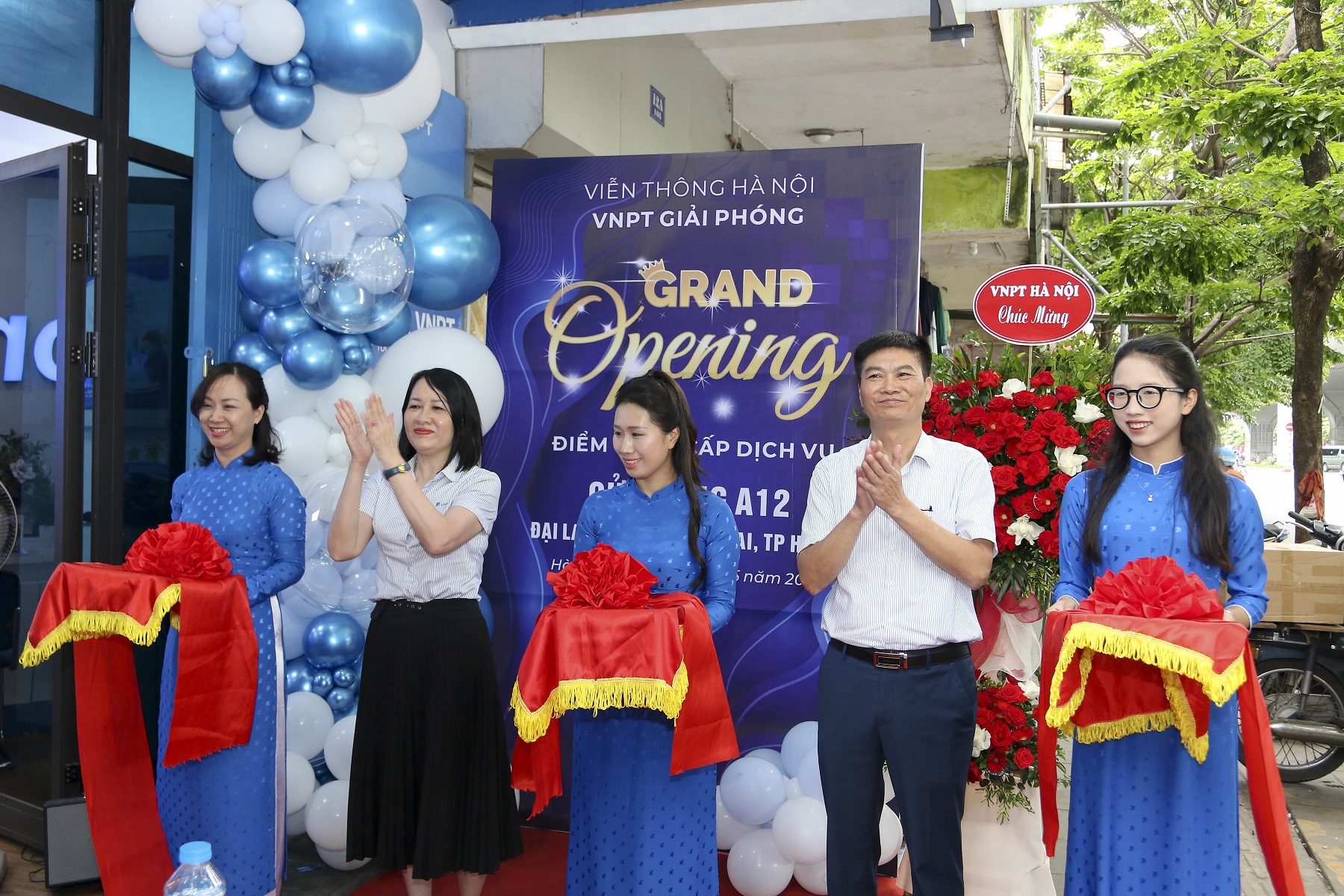 VNPT Hà Nội khai trương Cửa hàng Giao dịch A12 Đại La